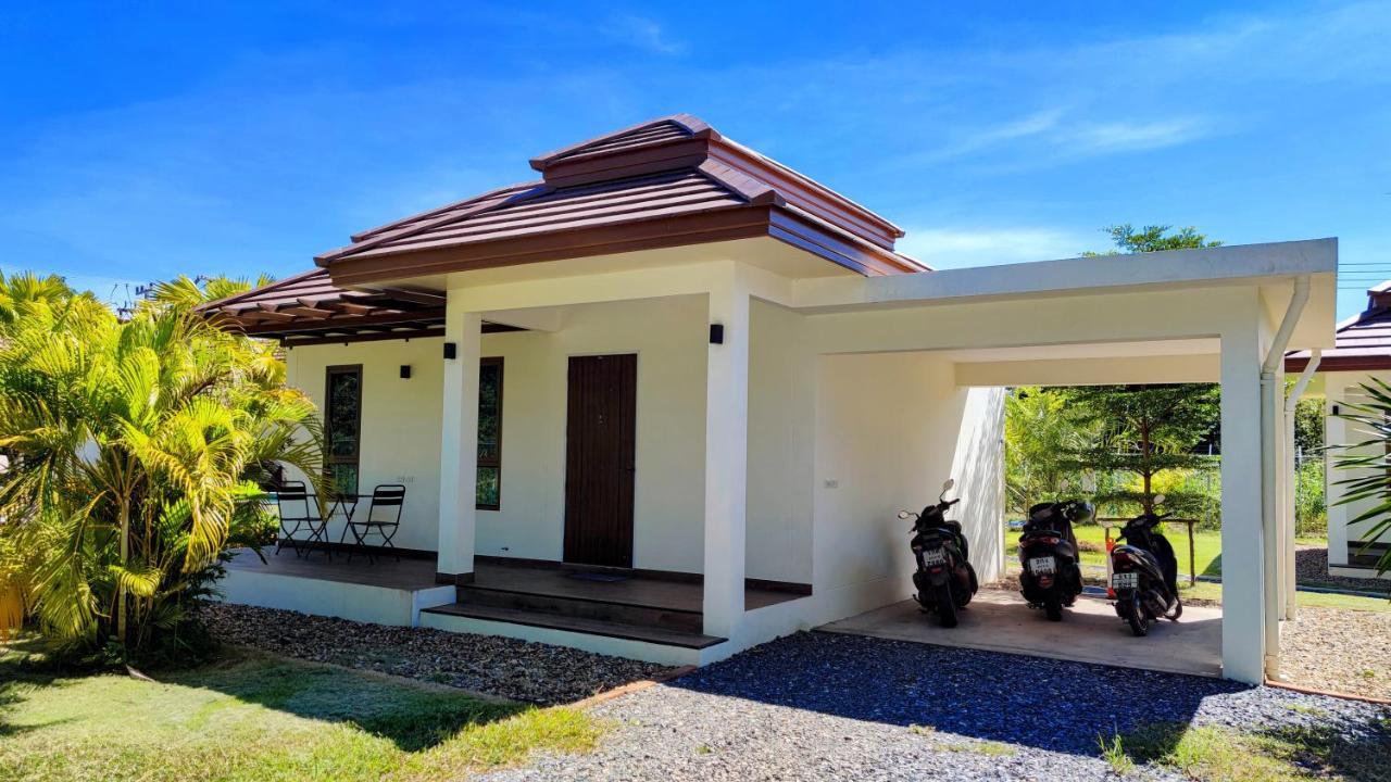 Isan Golf & Adventure Hotel Udon Thani Exterior photo